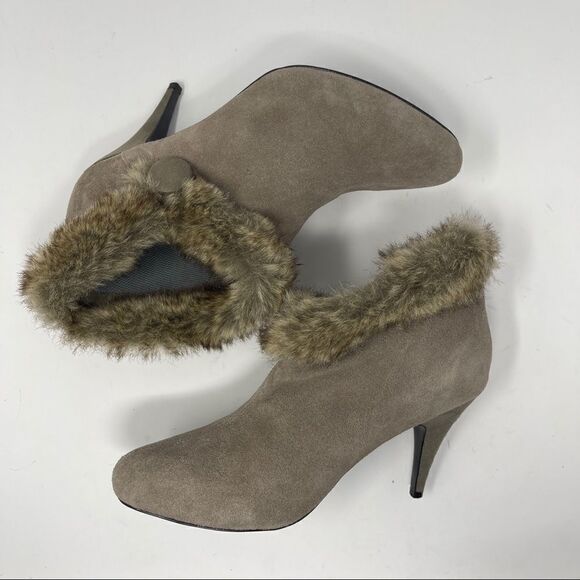 Vintage AVON Pull On Booties Taupe Suede Faux-Fur Heeled Women’s Size 10 - Picture 6 of 9